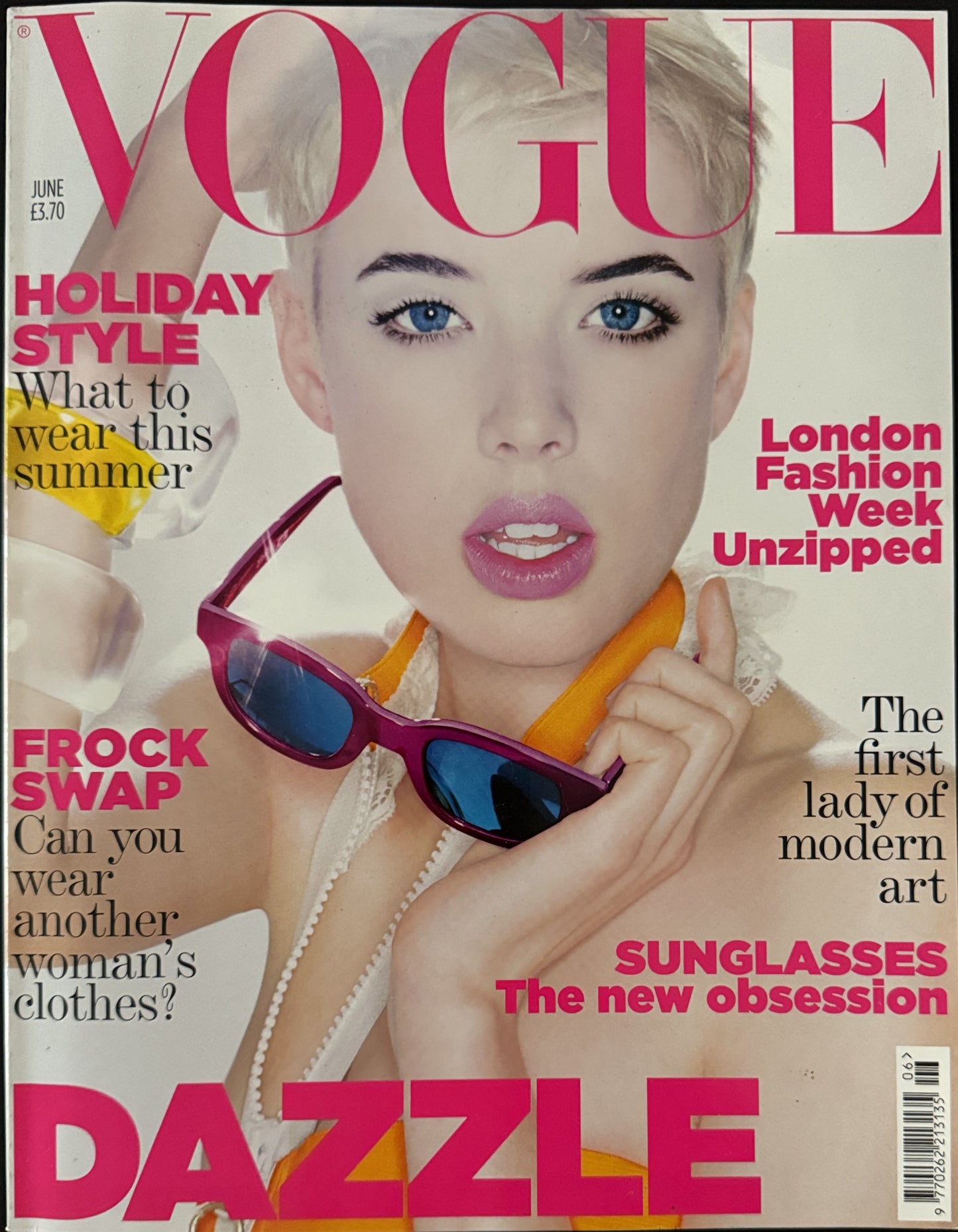 Vogue UK June 2007 - Agyness Deyn