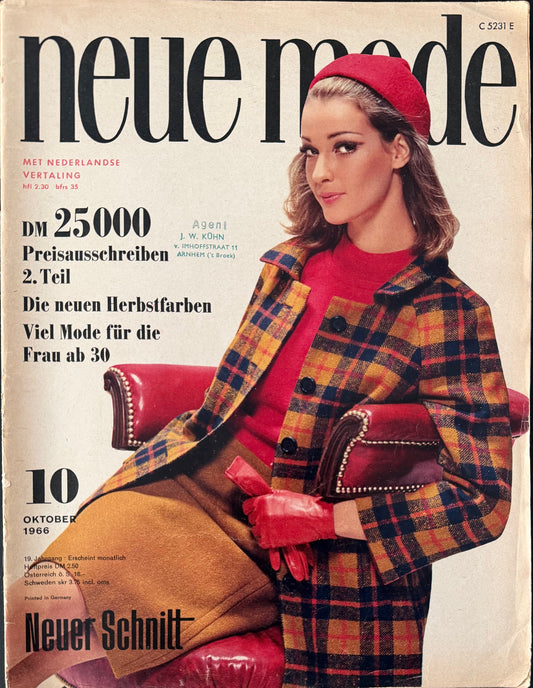 Neue Mode/Neuer Schnitt October 1966