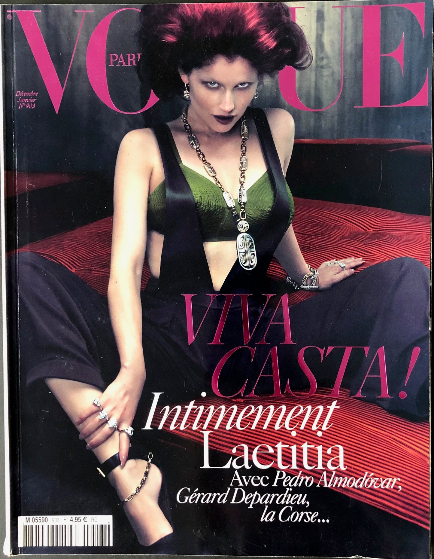 Vogue Paris December 2009/January 2010 - Laetitia Casta