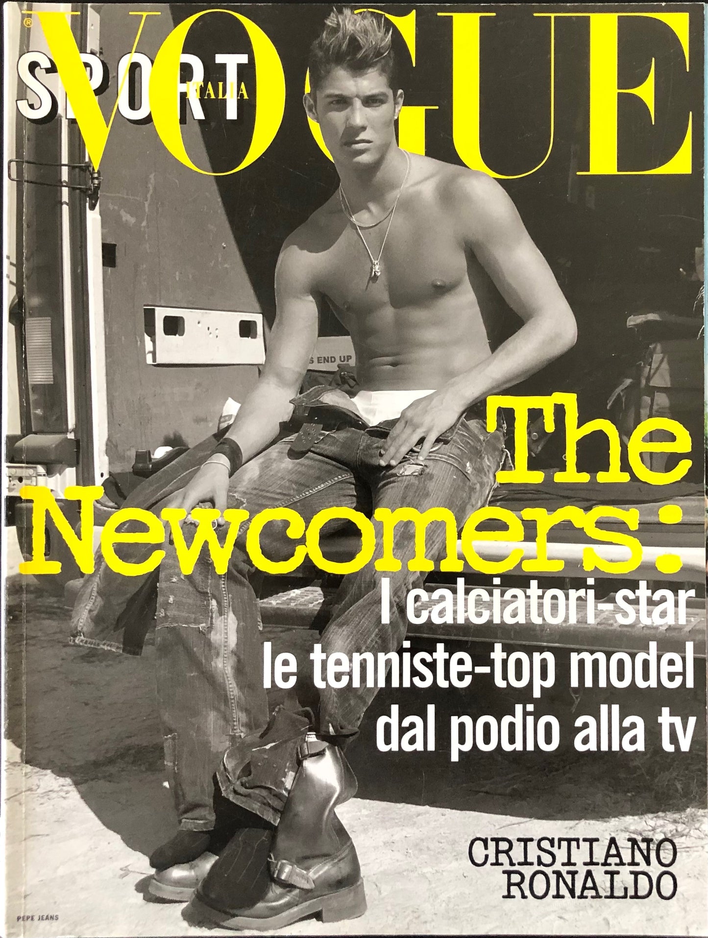 Vogue Italia January 2005 - Ronaldo - Venus Williams - Sport supplement to Vogue Italia No. 357