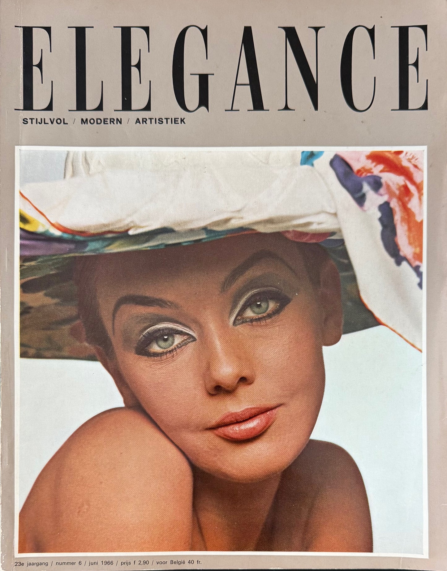 Elegance juni 1966