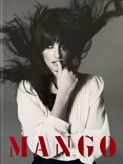 MANGO catalog - Penélope and Mónica Cruz
