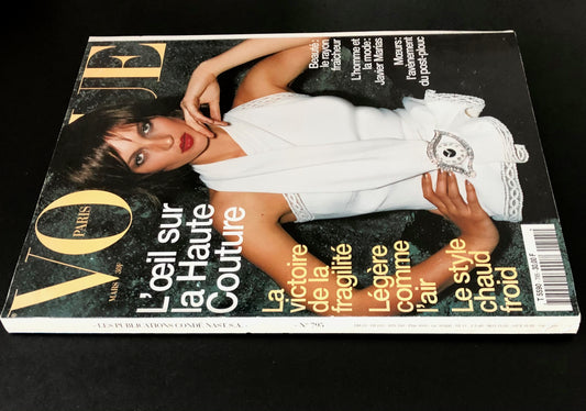 Vogue Paris March 1999 - Kate Moss - Mario Testino