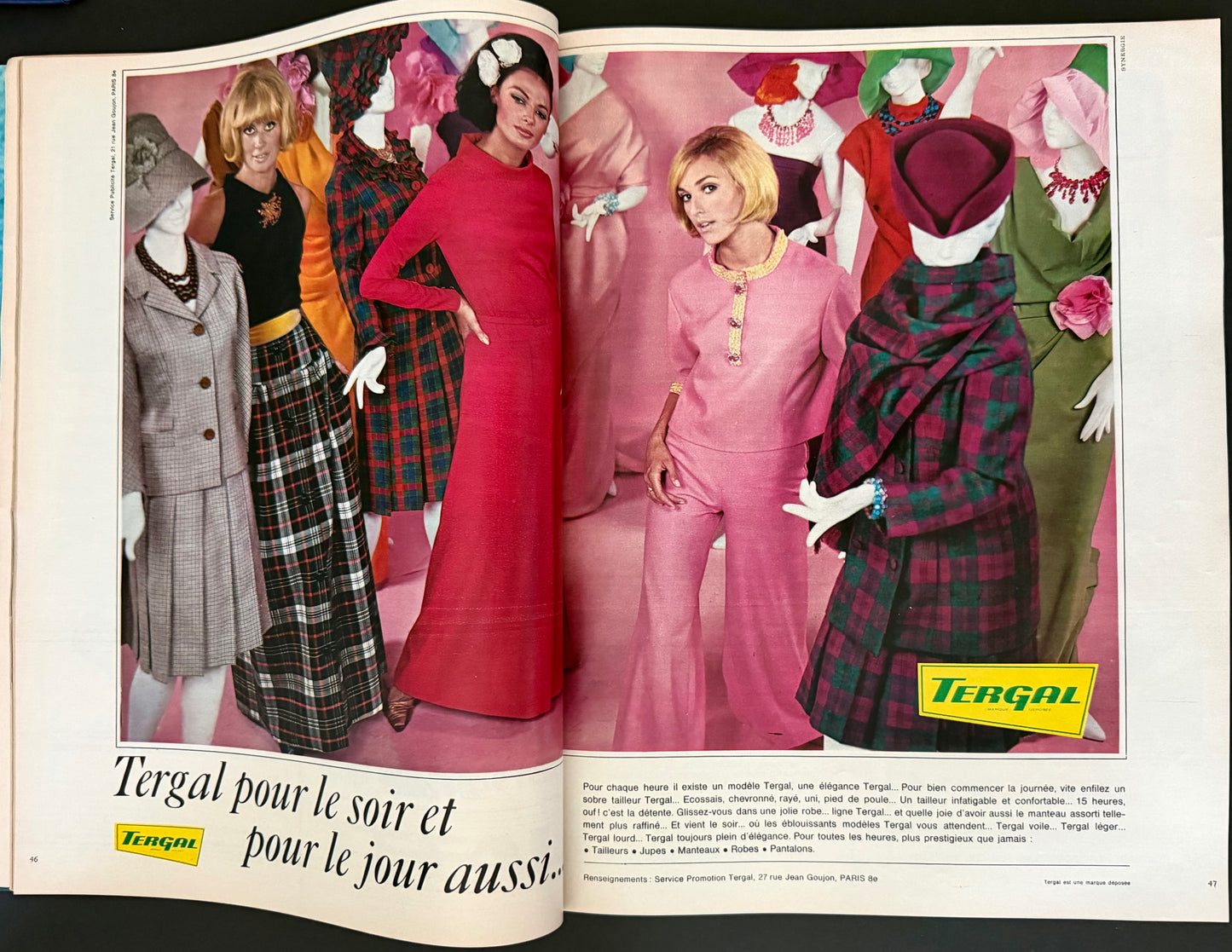 Marie Claire France 12 October 1964 (No. 121) - Sophia Loren