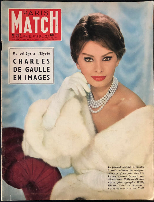 Paris Match 27 December 1958 - Sophia Loren